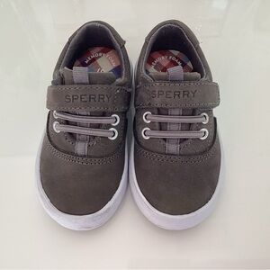 Baby’s size 5m sperry shoes